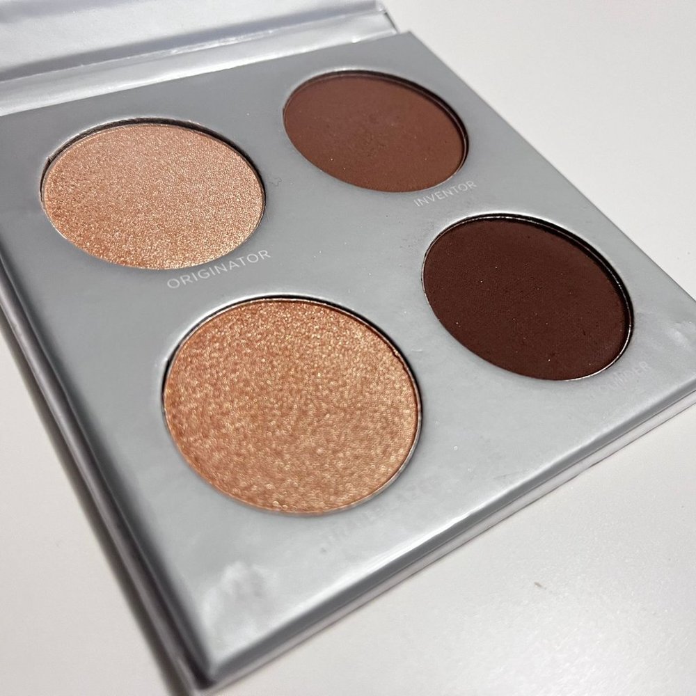 PUR Cosmetics Sculptor Highlight & Contour Palette